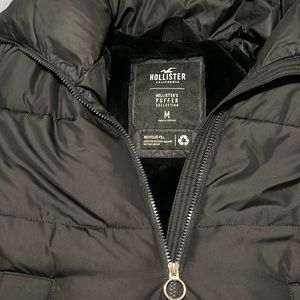 Nice girls hollister puffer jacket